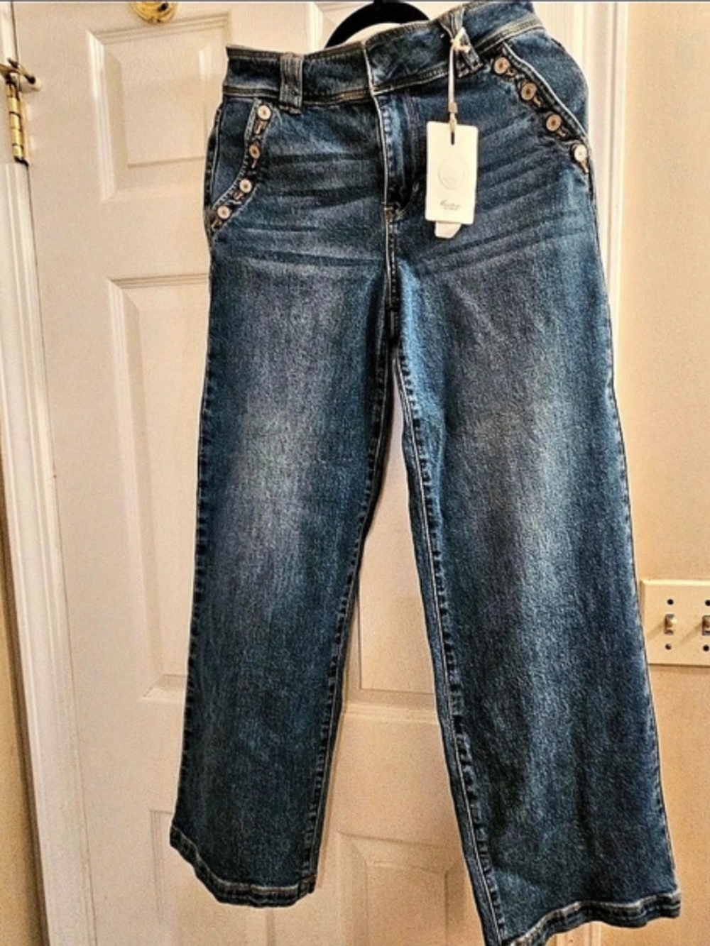 Kan Can Ultra High Rise Straight Leg Straight Leg Jeans in Blue Waist 26 NWT